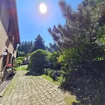 Leśna Z Ogrodem *