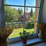 Lesna Z Ogrodem
