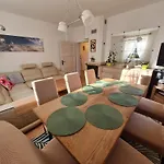 Lesna Z Ogrodem Апартаменты *