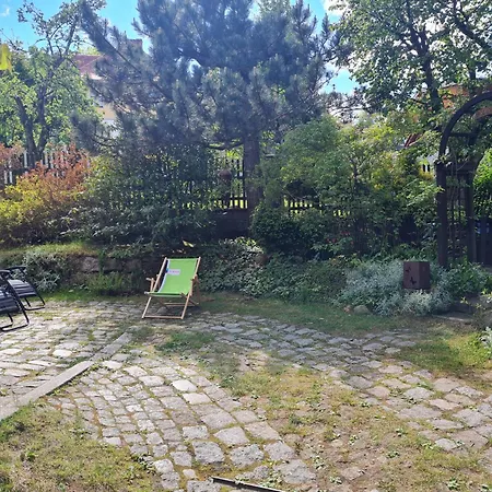 Apartment Lesna Z Ogrodem